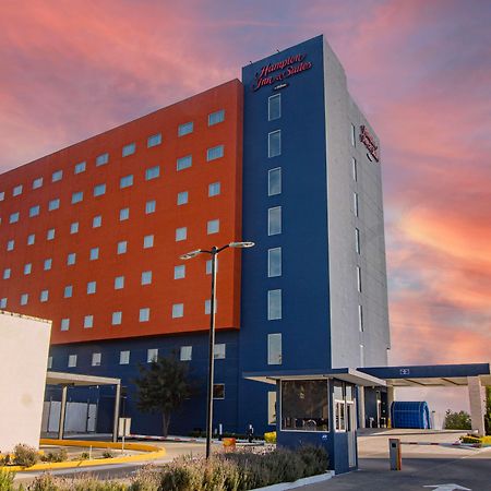 Hampton Inn & Suites By Hilton Salamanca Bajio Ngoại thất bức ảnh