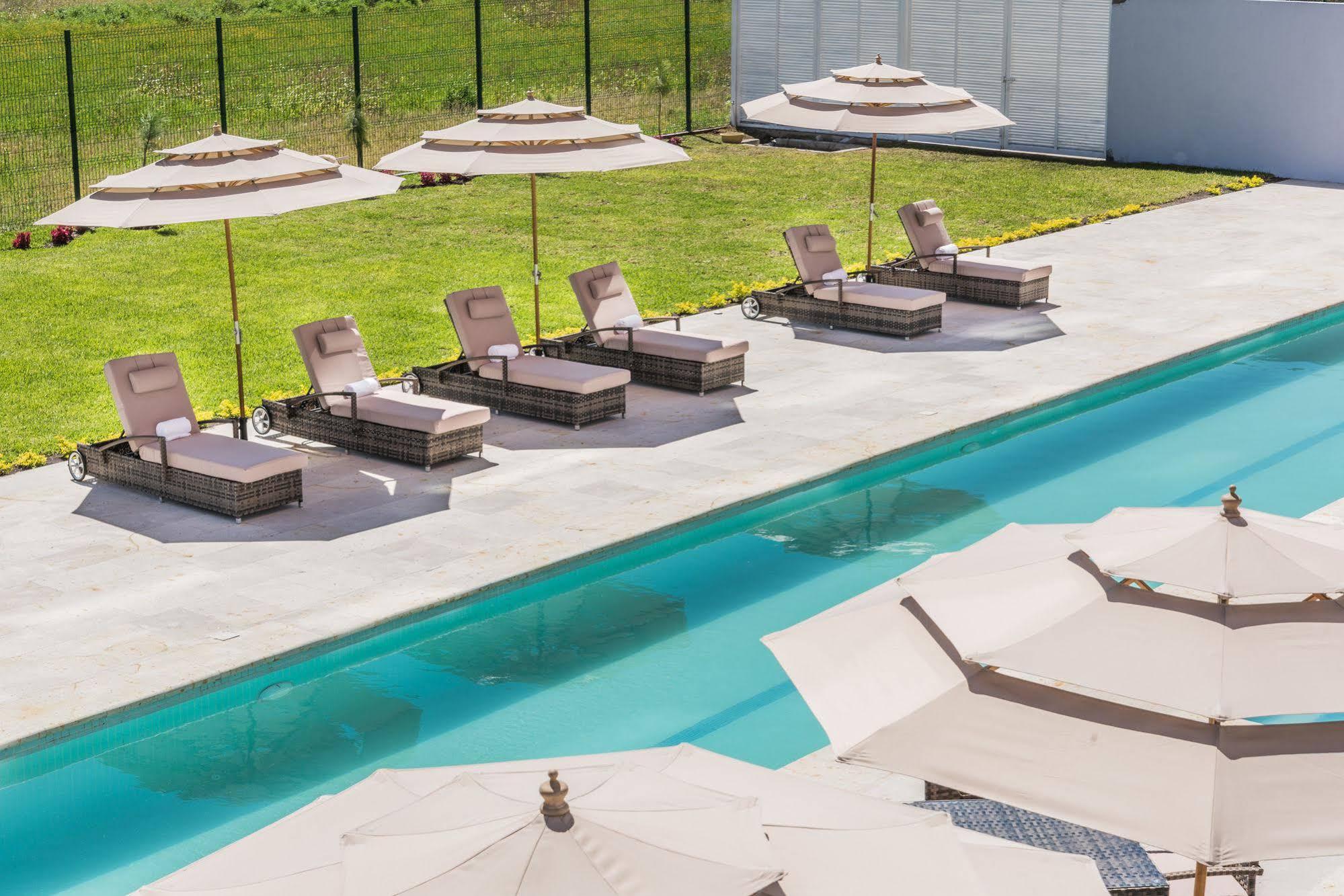 Hampton Inn & Suites By Hilton Salamanca Bajio Ngoại thất bức ảnh