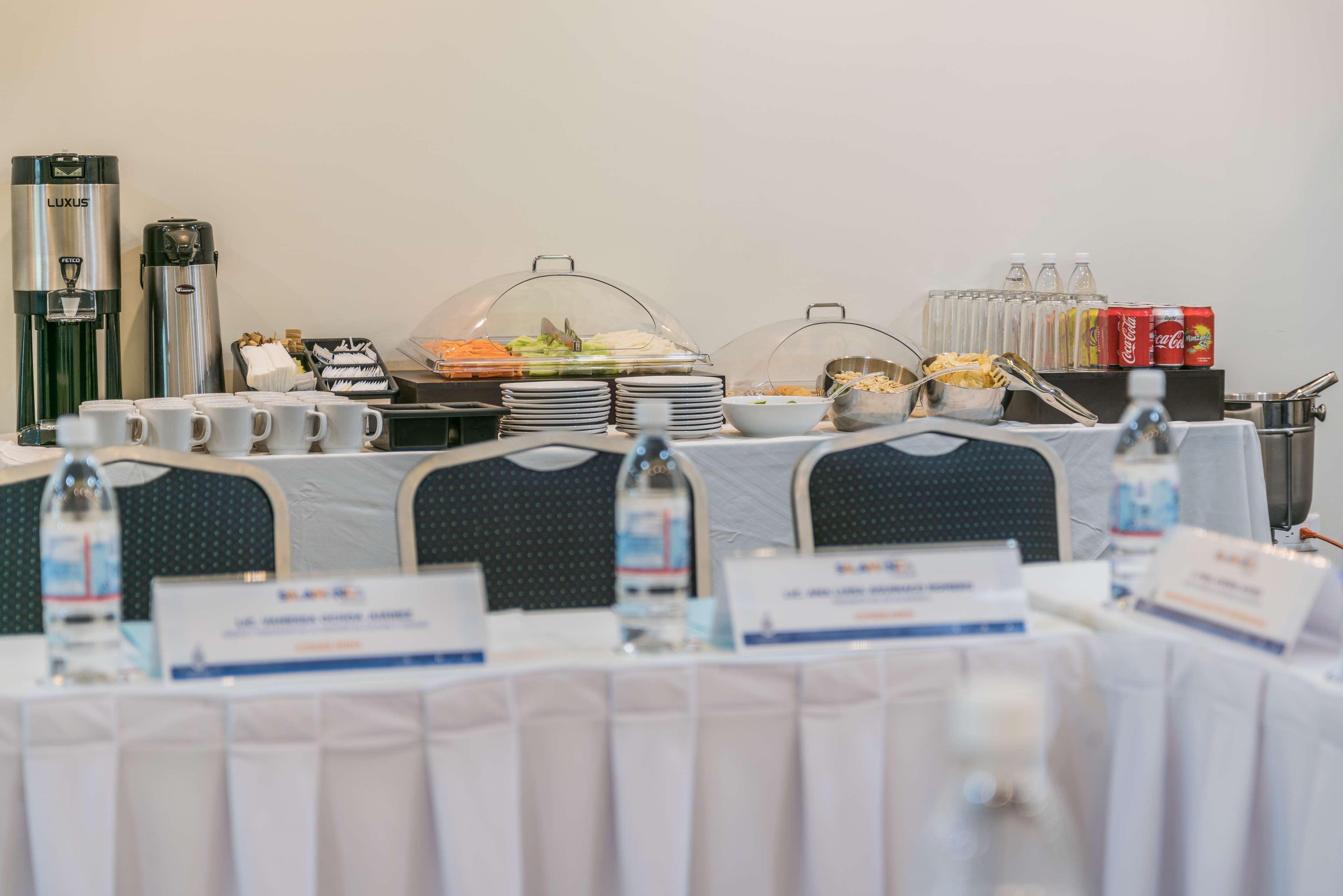 Hampton Inn & Suites By Hilton Salamanca Bajio Ngoại thất bức ảnh